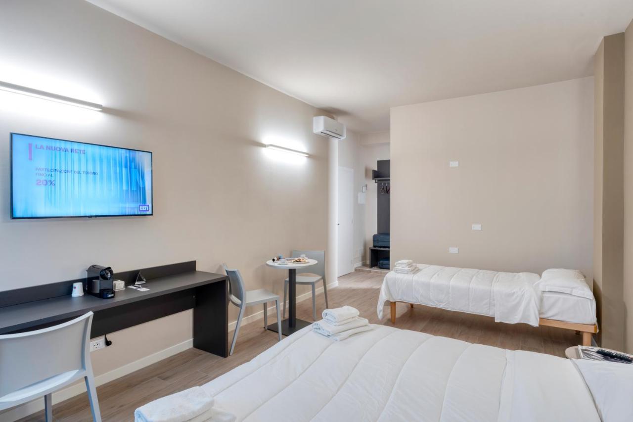 Astoria Comfort Rooms Bologna Exteriör bild