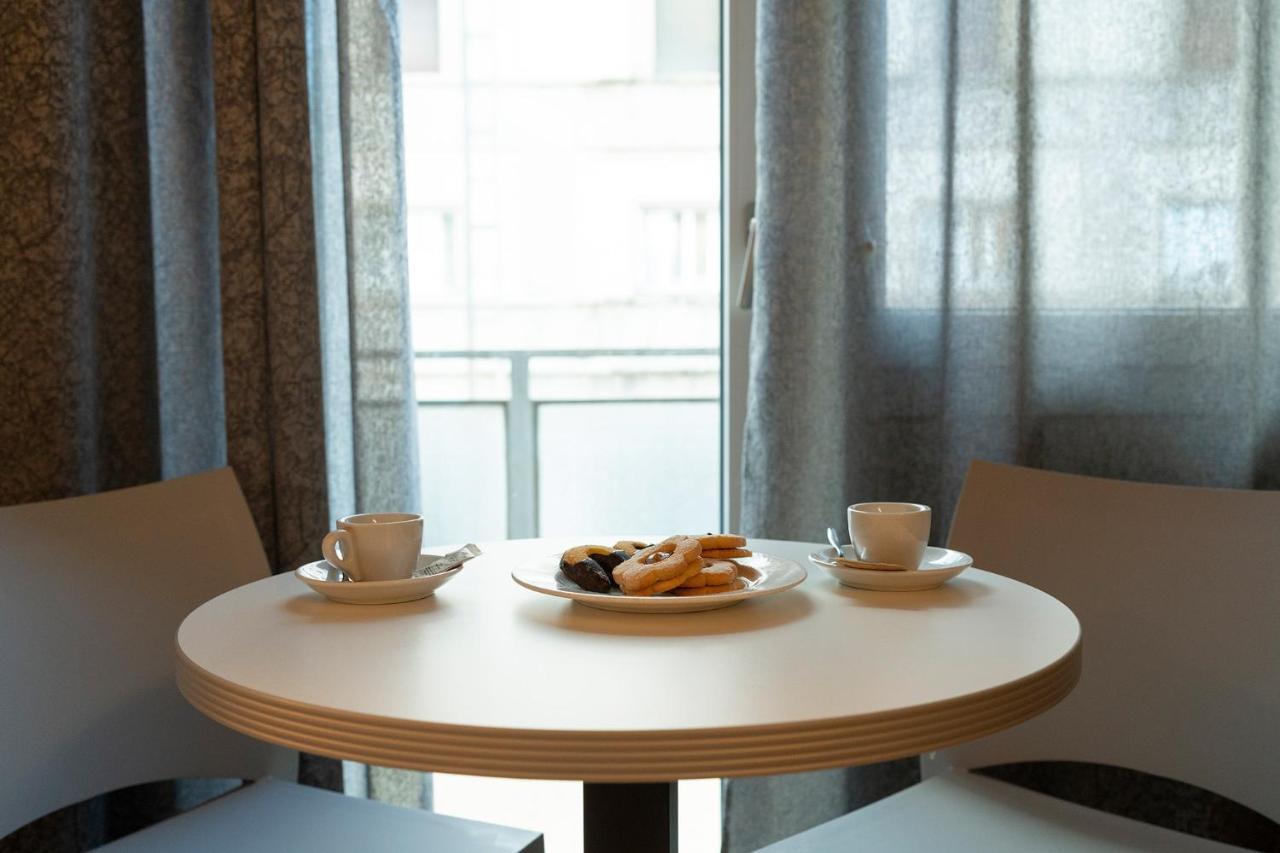 Astoria Comfort Rooms Bologna Exteriör bild