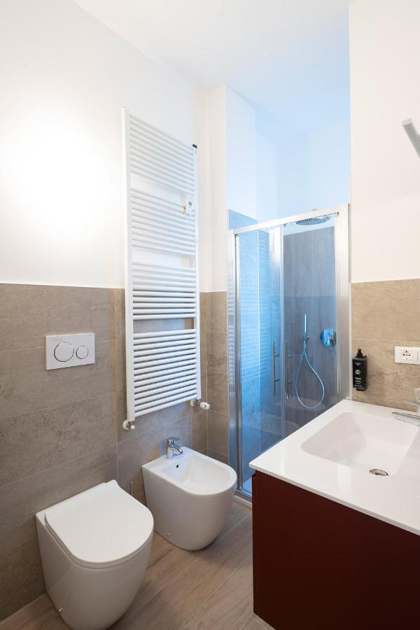 Astoria Comfort Rooms Bologna Exteriör bild